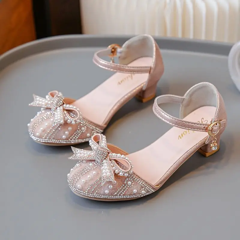 

2026 Summer New Girls Rhinestone Princess Heeled Sandals Fashion Performance