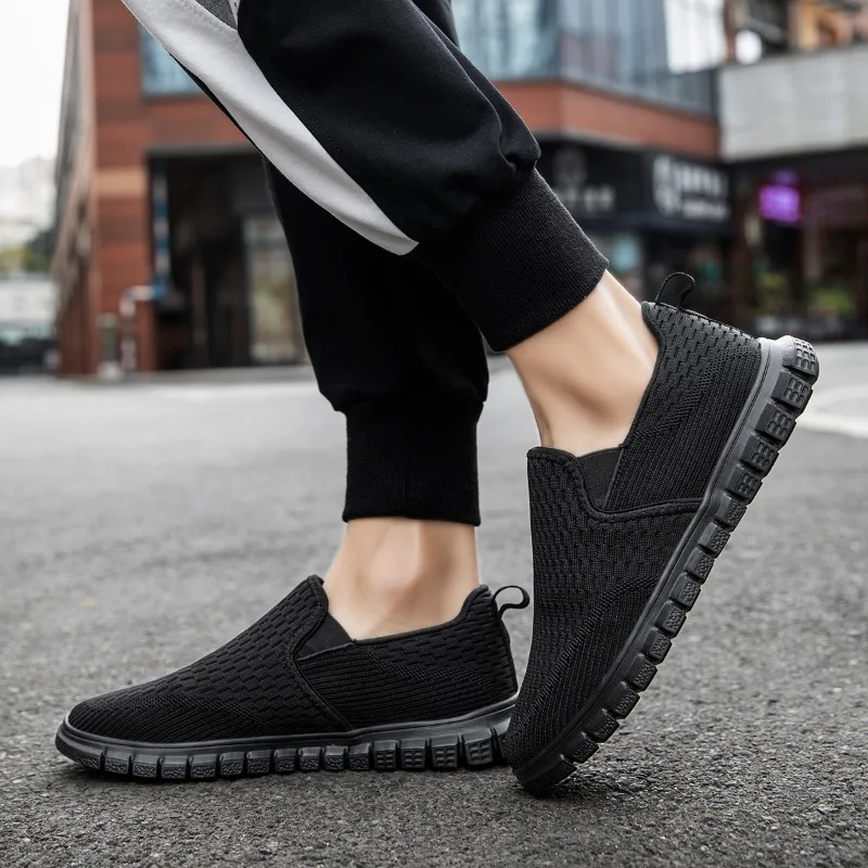 Men Casual Canvas Shoes Mens Loafers Breathable Slip on Flats Male Vulcanized Shoes Driving Shoes Plus Size 46 Walking Shoe