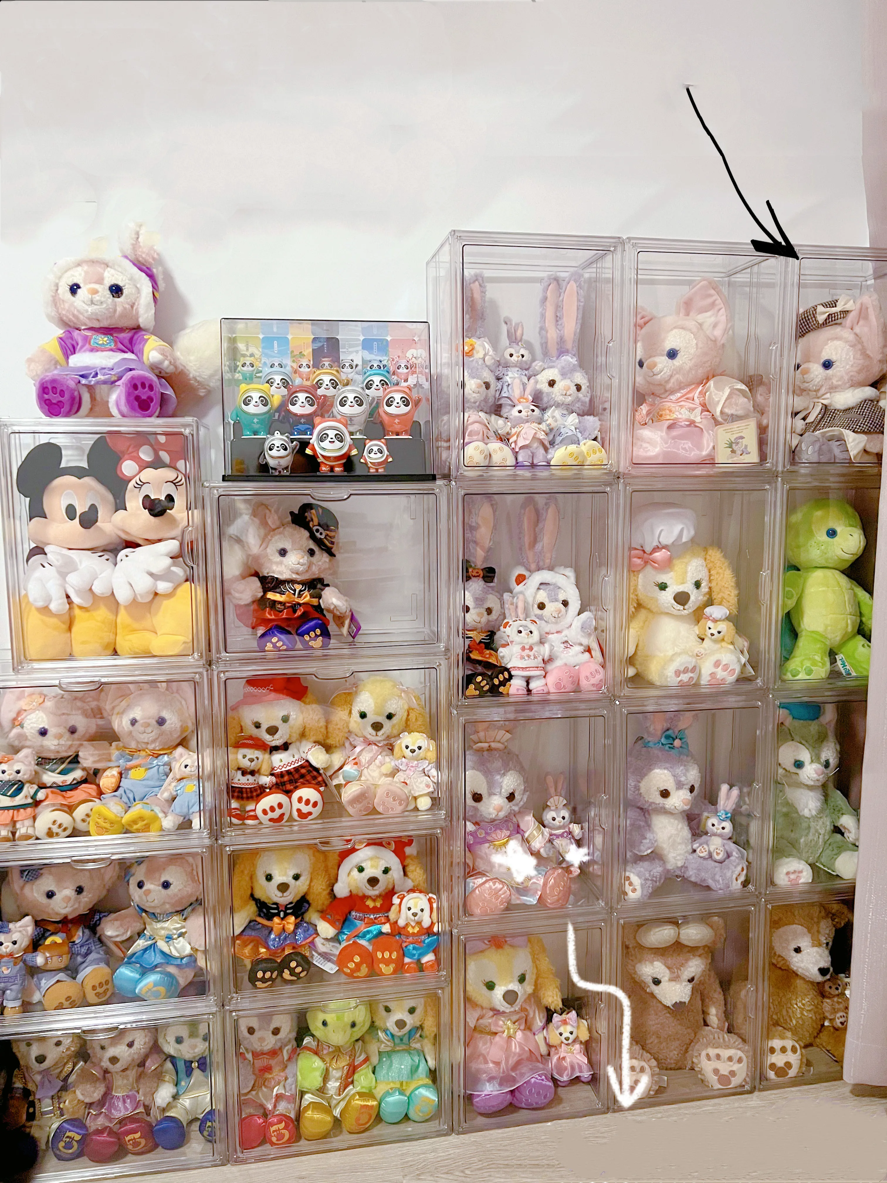 Cotton Doll Storage Display Cabinet Dustproof Acrylic Children Plush Toy Doll Transparent Storage Box