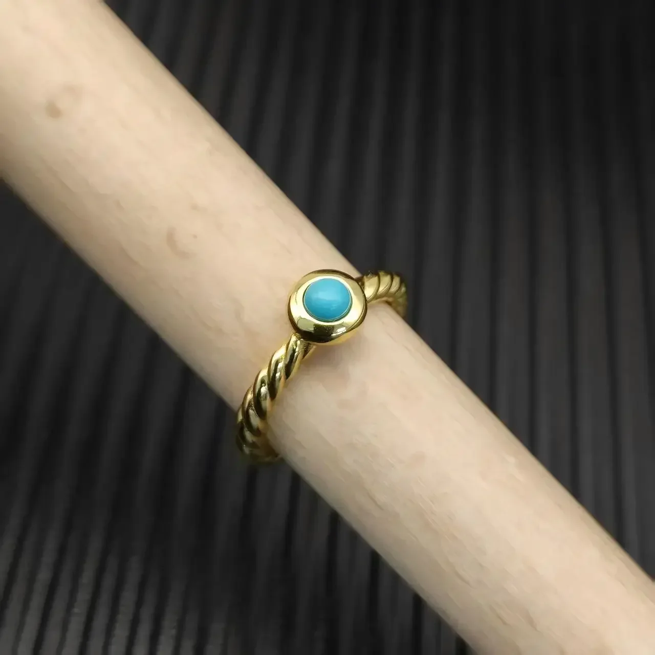 2026 New Ring High Quality Fashion Crystal Inlaid Ring Wedding Proposal Ring Holiday Gift Suitable for Both Men and Women JZ14
