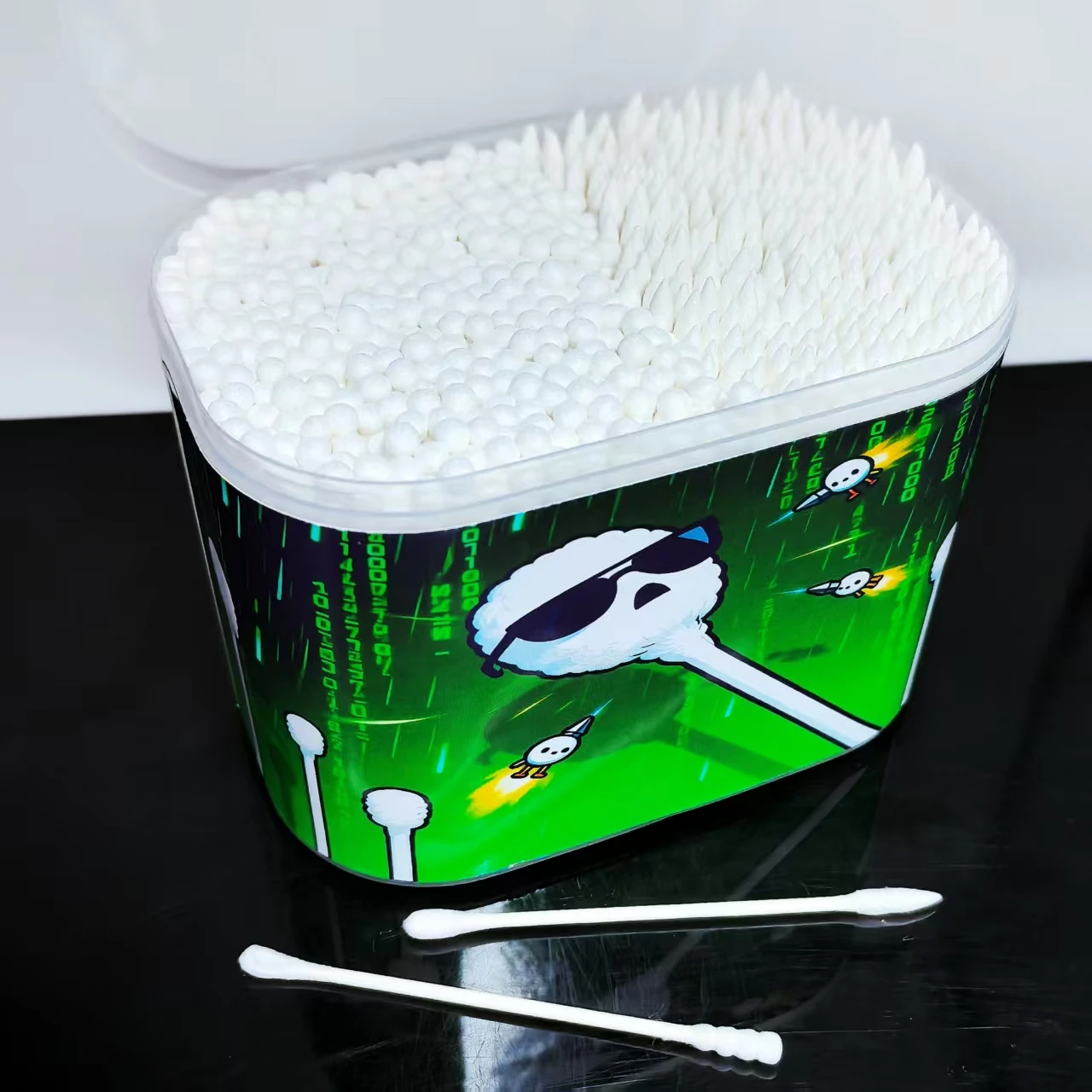 창의적인 패턴이 있는 가정용 면봉 600개, 양면 미세축 종이 스틱 면봉, 선물용 면봉