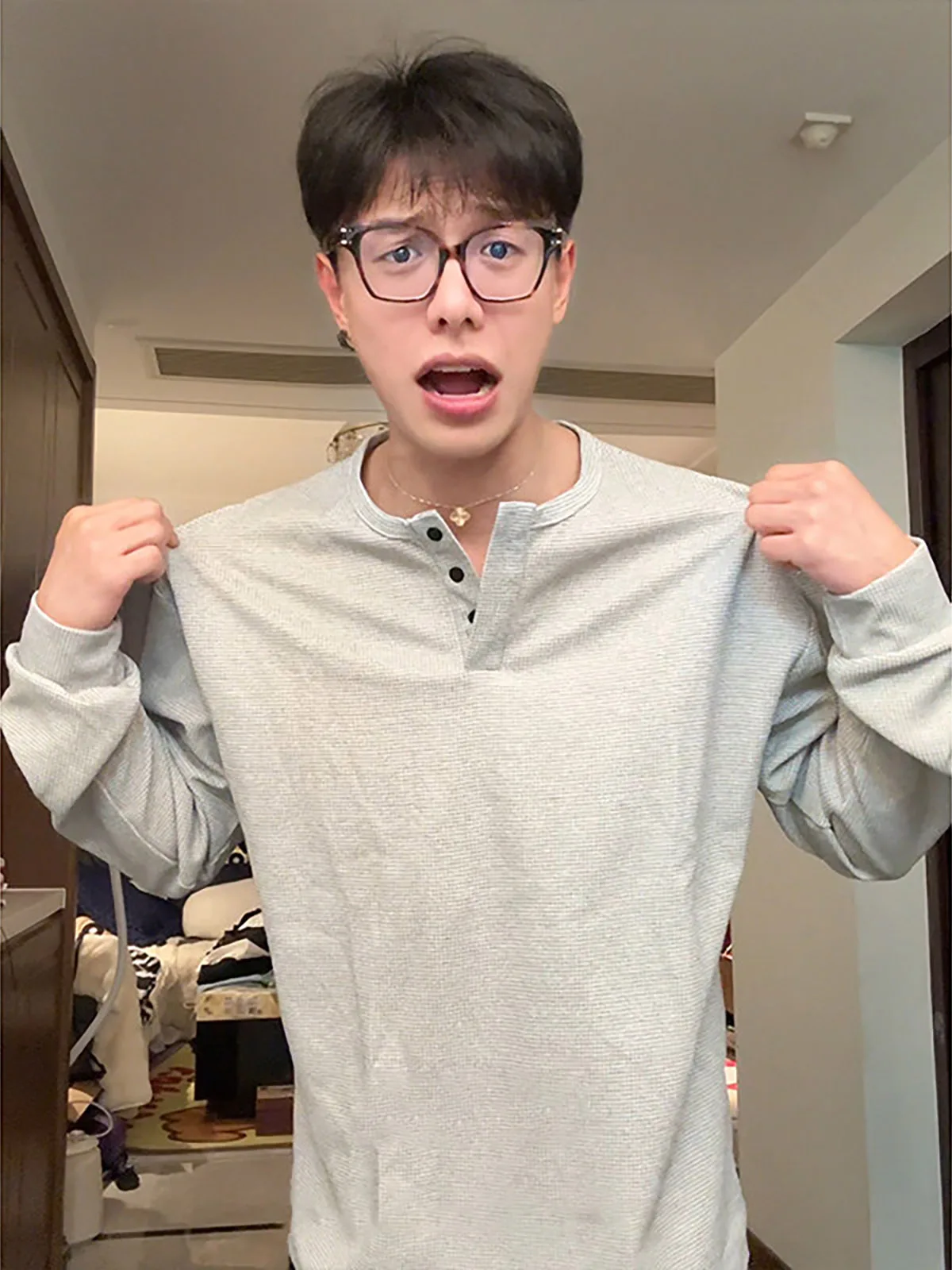 Cleanfit Long Sleeve T-Shirt Men's Loose Fit Henry Collar Casual Style Standard Edition Summer Wear Daily Youth Fashion