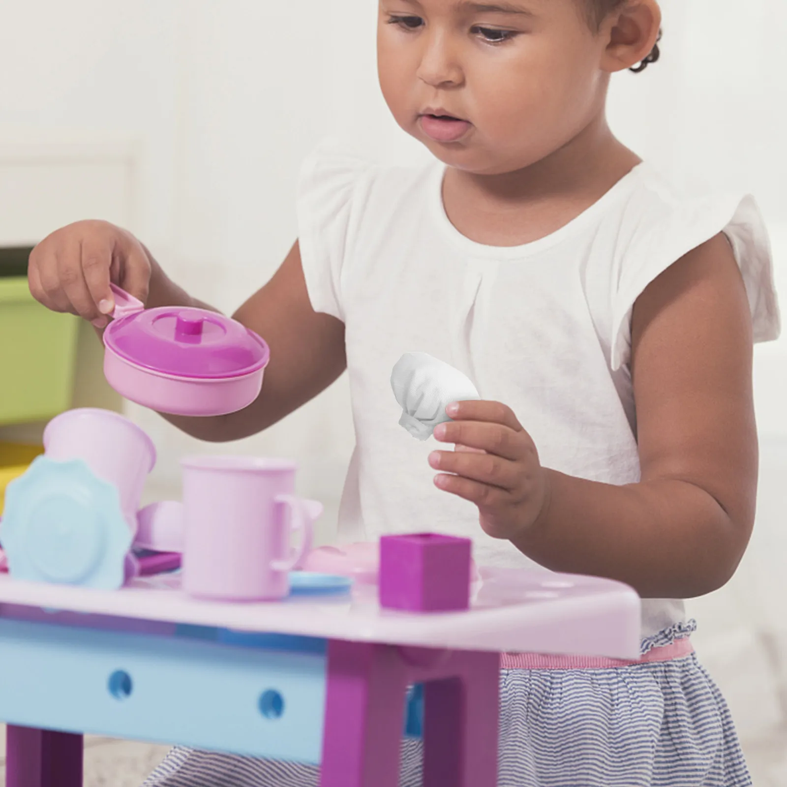 10 szt. Kieszonkowe czapki kucharskie z miękkiej białej tkaniny, mini nakrycia głowy do domków dla lalek, projekty DIY, dekoracje, rękodzieło dla dzieci.