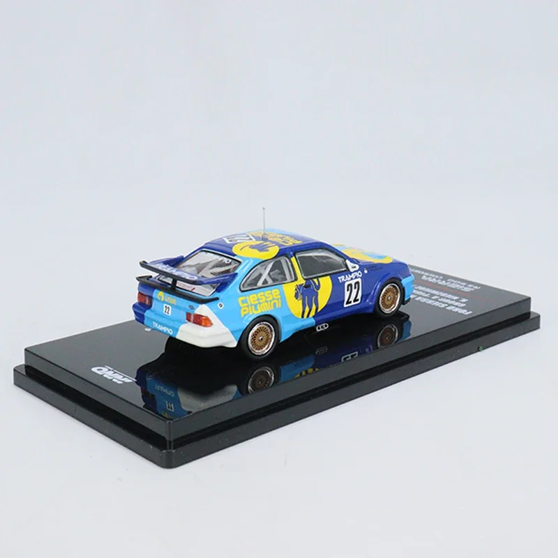 INNO 1:64 Model Car Siera RS500 Cosworth #22 PIUMINI TRAMPIO Alloy Die-cast Vehicle