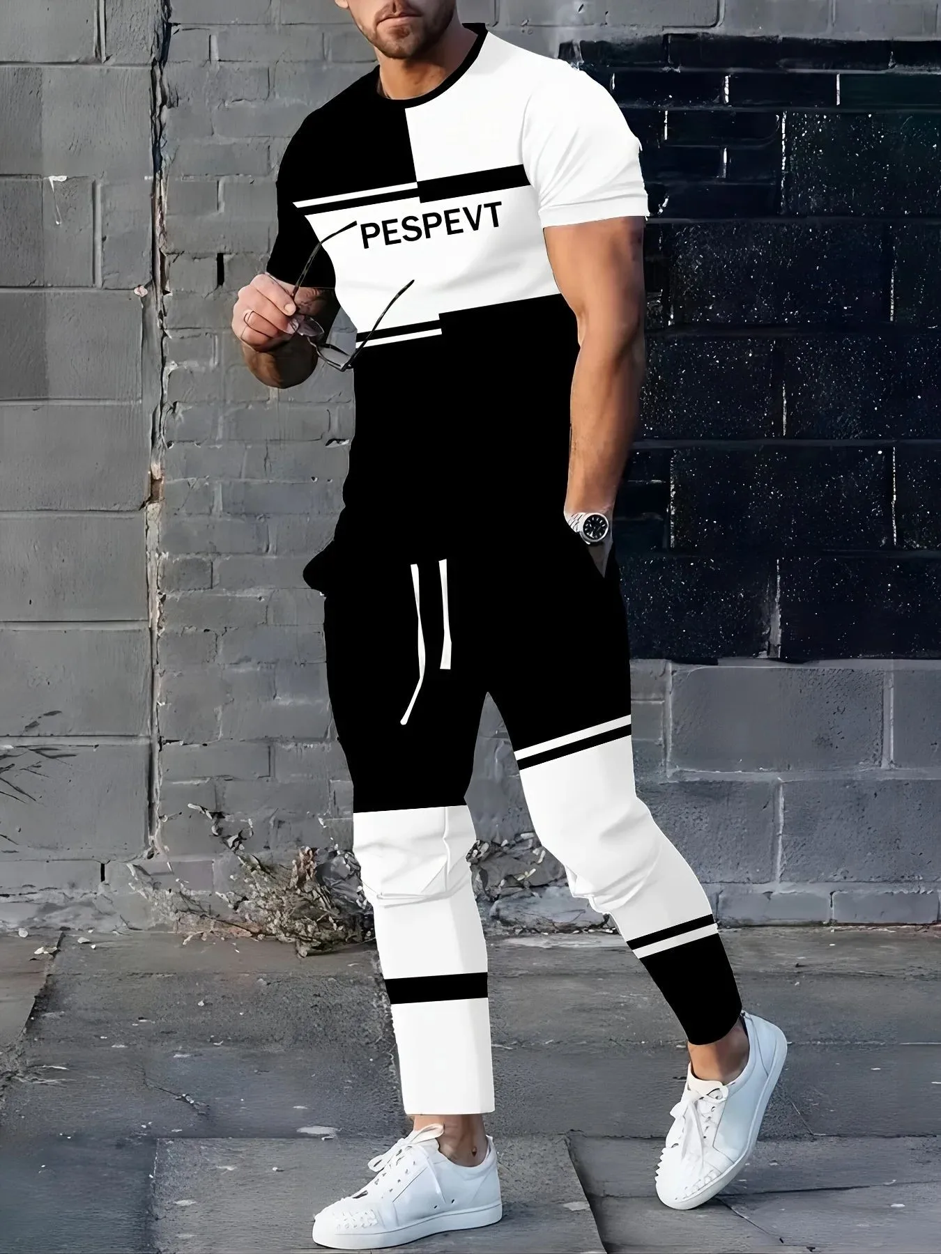 

Summer men's spliced printed breathable round neck T-shirt and pants set outdoor casual soft sports two-piece set