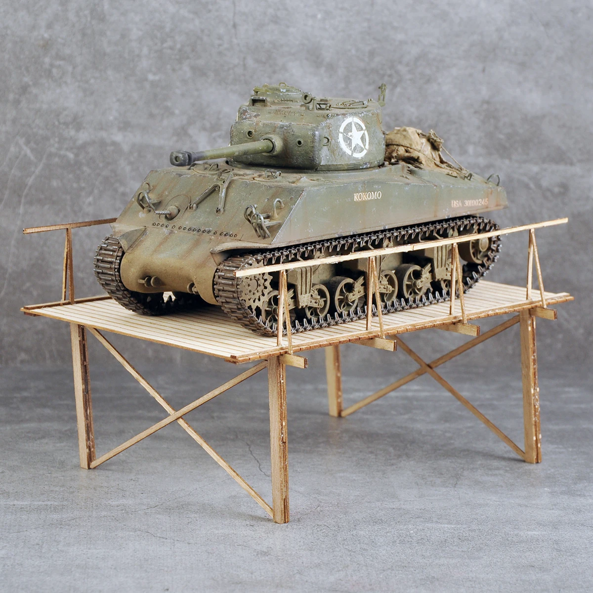 Assembly Architectural Model Sand Table Miniature Building Components Wooden Bridge Diorama Scale Model Kit 1/35 1/32