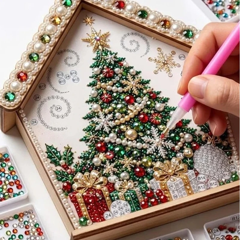 Art Craft Christmas Tree - مجموعة فنون اللؤلؤ اليدوية من بلايماجيك