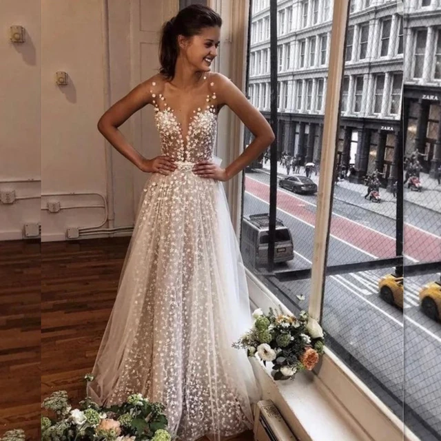 LSYX Sexy Glitter abito da sposa senza maniche con scollo A V Illusion A Line abito da sposa corte treno Robe De Mariee nastri con morbido Tulle AliExpress