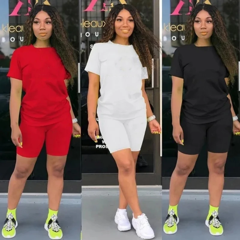 Summer fashion women's tight fitting short sleeved 2-piece set, women's casual round neck short sleeved T-shirt and shorts set