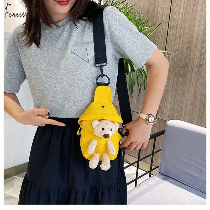 Cute Bear Girl Chest Pack Diagonal Bag Japanese Little Casual Messenger Bag Phone Pouch Bags Crossbody Bags Headphone Hole