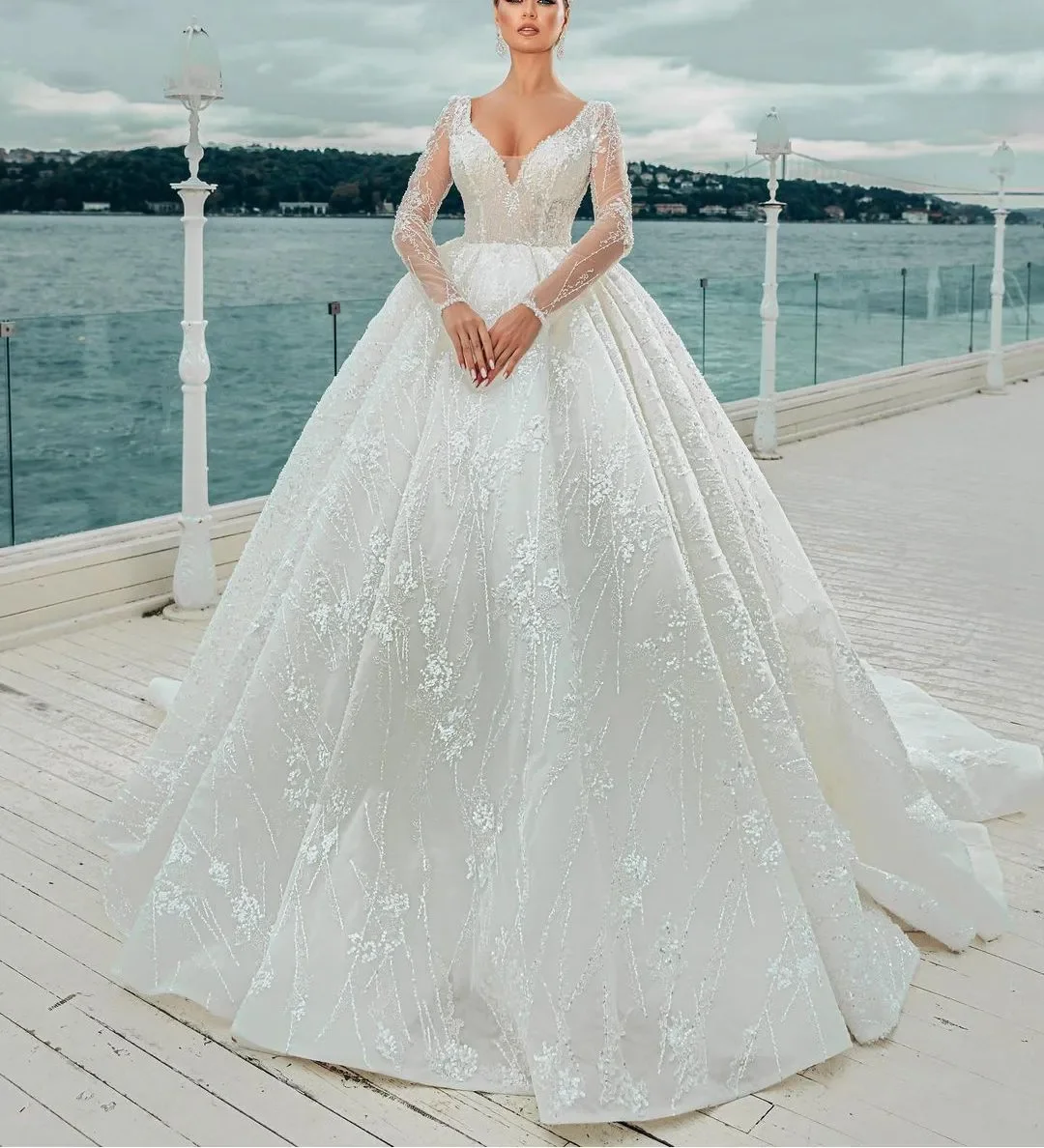 Customized 2026 New Luxury A-Line 3D Lace Bead Embroidery Women's Long Wedding Dress V-Neck Sexy Bridal Gown Vestido De Novia