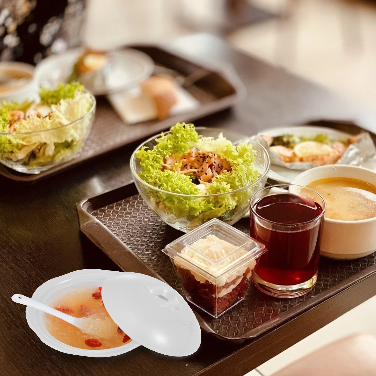 

Covered Ceramic Butter Plate White Creative Kitchen Bowl for Bird Nest Abalone Dessert Food Serving Non Slip Heat Resistant