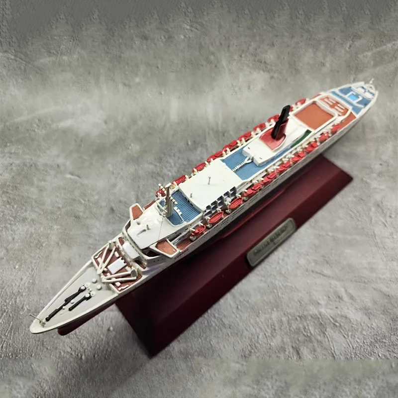 Luxury Cruise Resin Ship Model Heritage Seminar Queen Elizabeth2 Model Toy Gift Collection