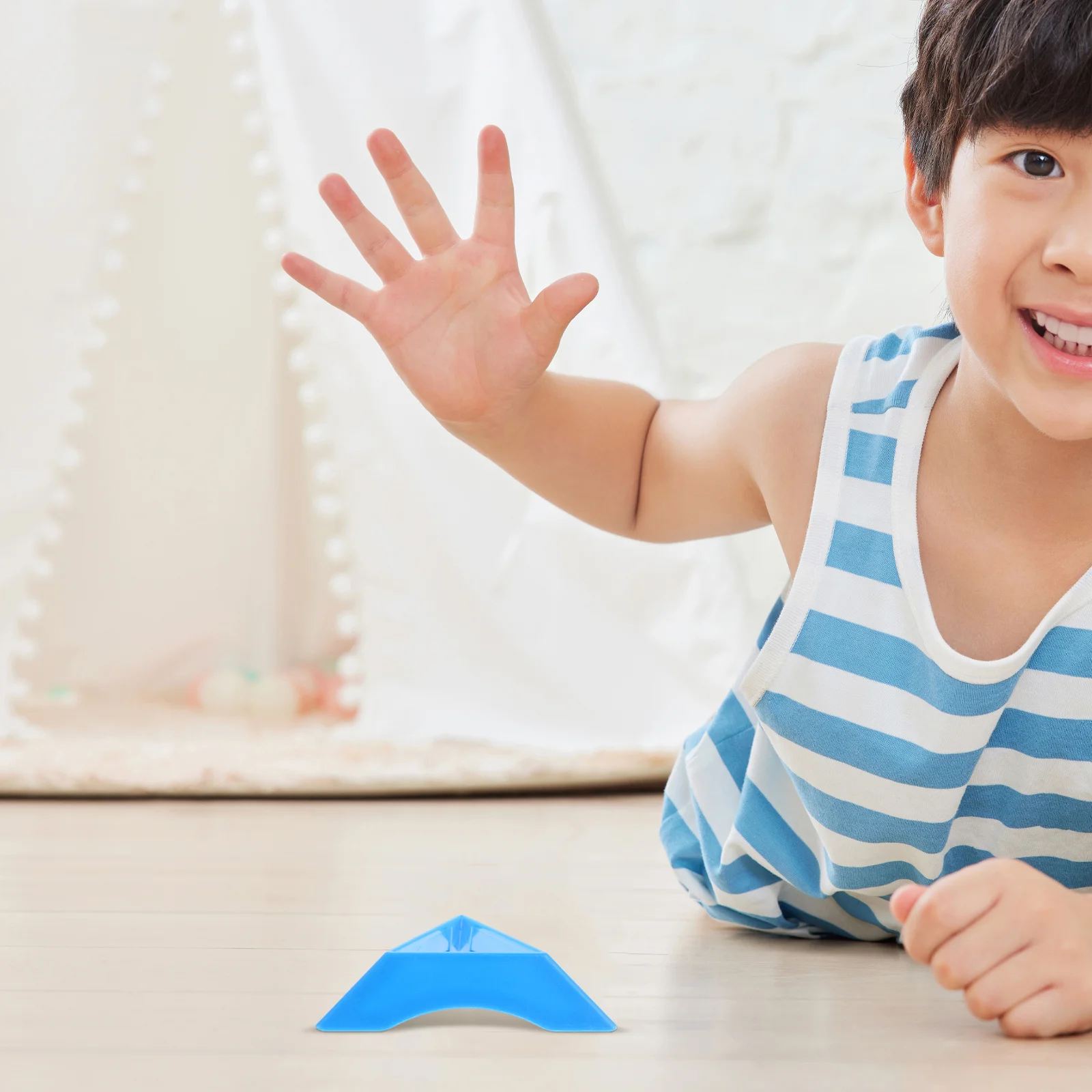 

20 шт., красочная треугольная подставка для дисплея-головоломки-куба, безопасный держатель для домашнего офиса, полка, декор для стола