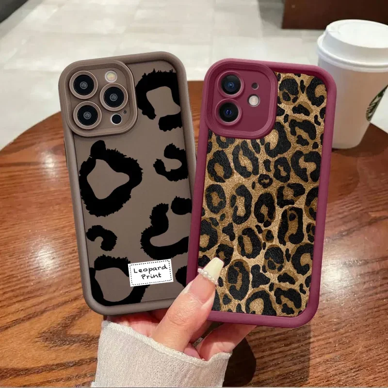 Etui na Xiaomi POCO X7 X6 Pro X5 M7 M6 F5 F7 Mi 15 Ultra 14T Pro 14 13T 12 13 11 Lite 5G NE 12T Silikonowe z nadrukiem w panterkę