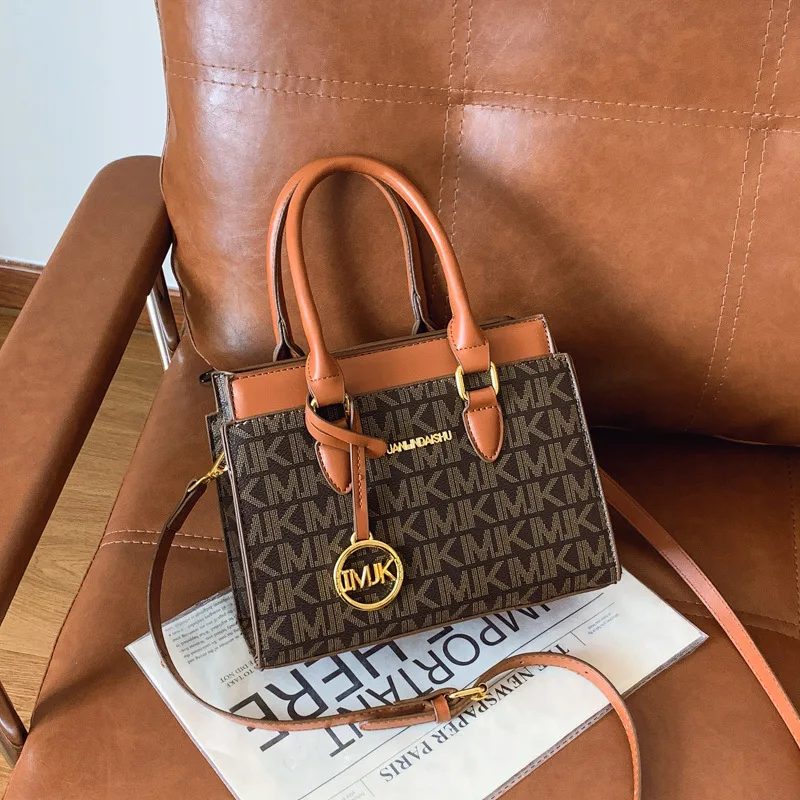 

2025 New Premium Tote Bag - Large Capacity Shoulder Bag for Women, Stylish Crossbody & Handheld Purse, Durable Work & Travel Bag