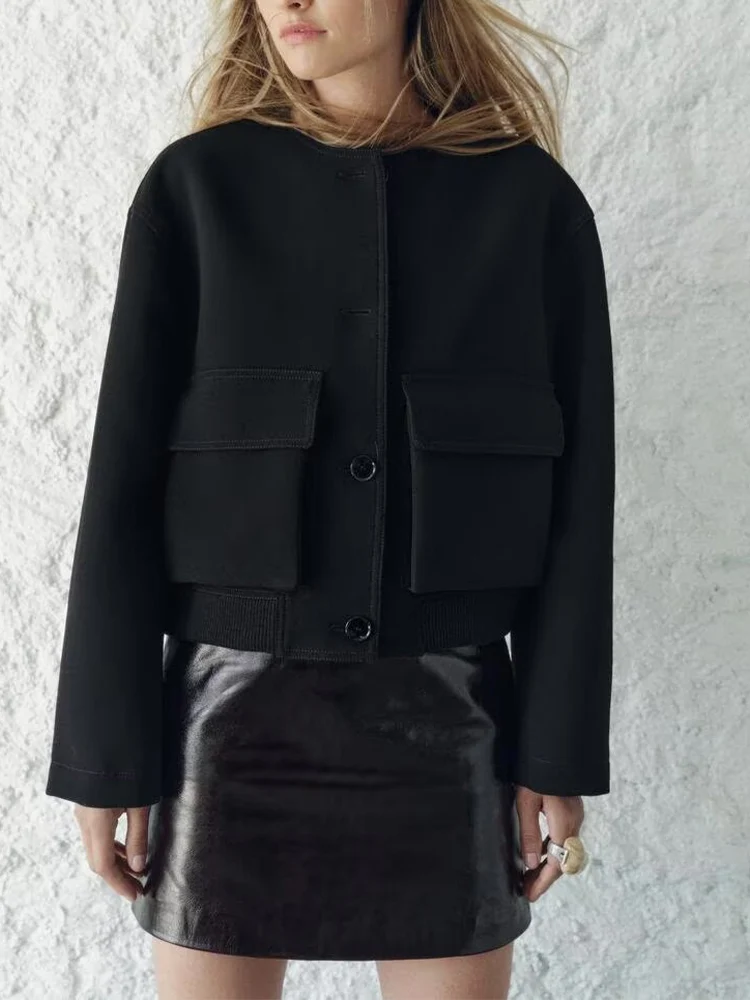 

European style new women's fashion versatile temperament solid color pocket decoration pilot jacket