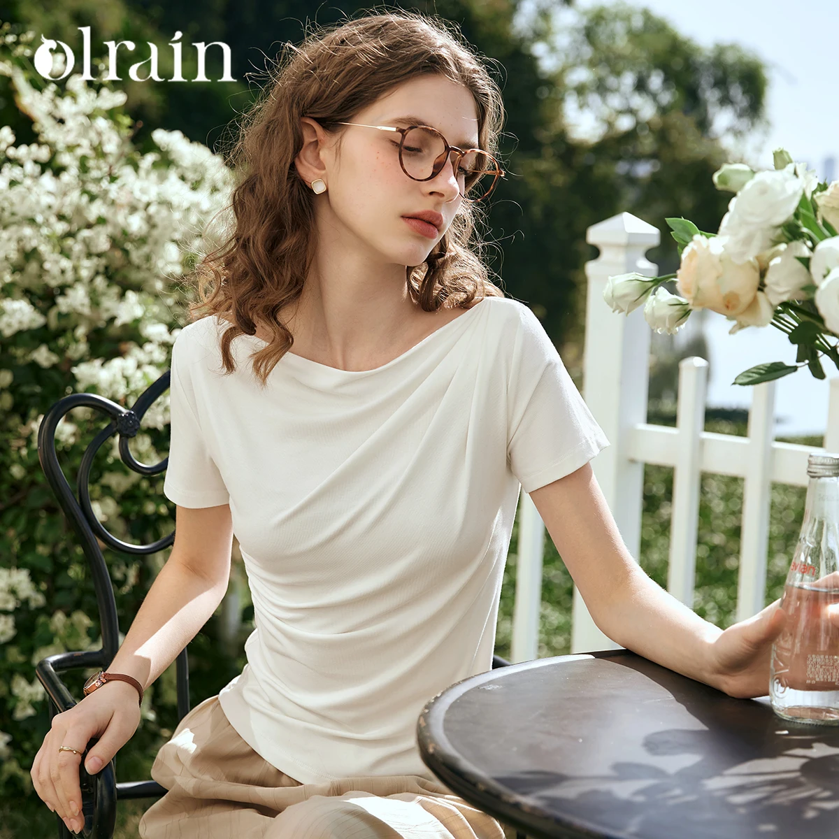 

OLrain Woman BeigeT-shirt 2025 Summer Slash Collar Short Sleeve Knitted Simple Fashion Tees Tops ladies Clothing O24XT82166