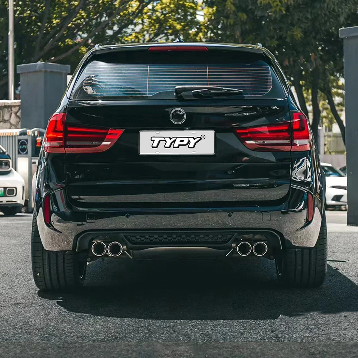 

TYPY Car Styling Bodykit Assembly For BMW X5 F15 Bodykit Upgrade Modified to NEW BMW X5M Styling Bodykit Car Accessories