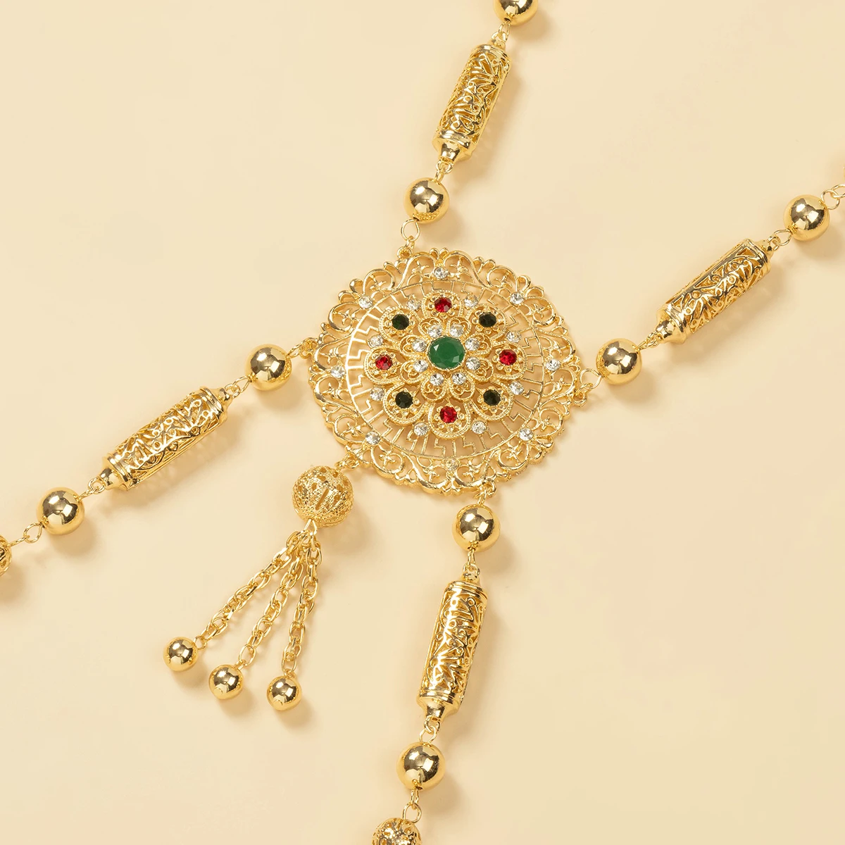 فستان زفاف فاخر مجوهرات للجسم مصنوع يدويًا معدن مطلي بالذهب الزفاف العربي