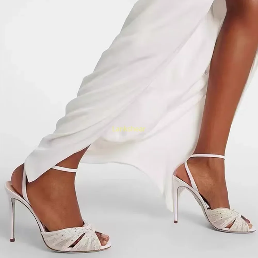 Sandal med Krystaldetaljer og Slingback - alternate angle