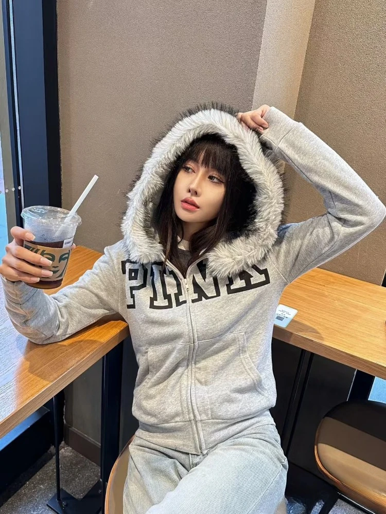 Jaket Musim Dingin Estetika y2k Fashion Wanita Vintage Gothic Punk Cetak Huruf Resleting Hoodie Baru Harajuku Streetwear Pakaian Hangat