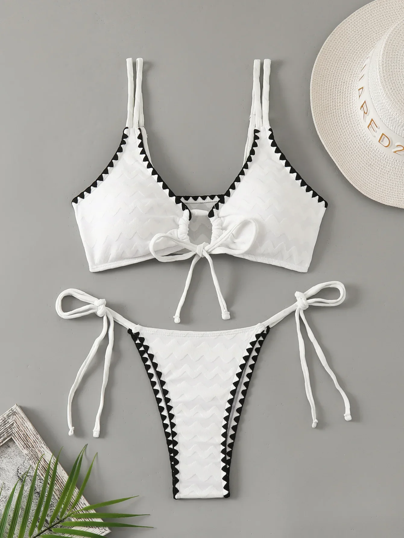 sexy white black patchwork bikinis two pieces wave pattern tie thong bathing suit bikini swimsuit Swimwear Biquini tankini