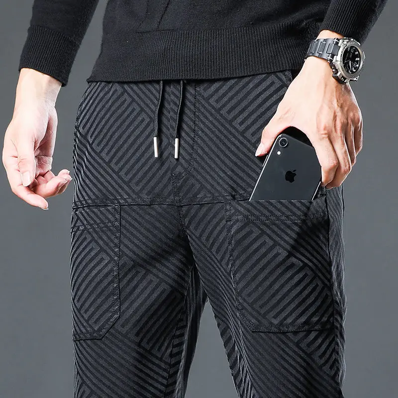 

Autumn Winter 2022 Work Clothes Men's Trousers Loose Casual Korean Elastic Dark Pattern Jacquard Six Pockets Designer Slim Pants