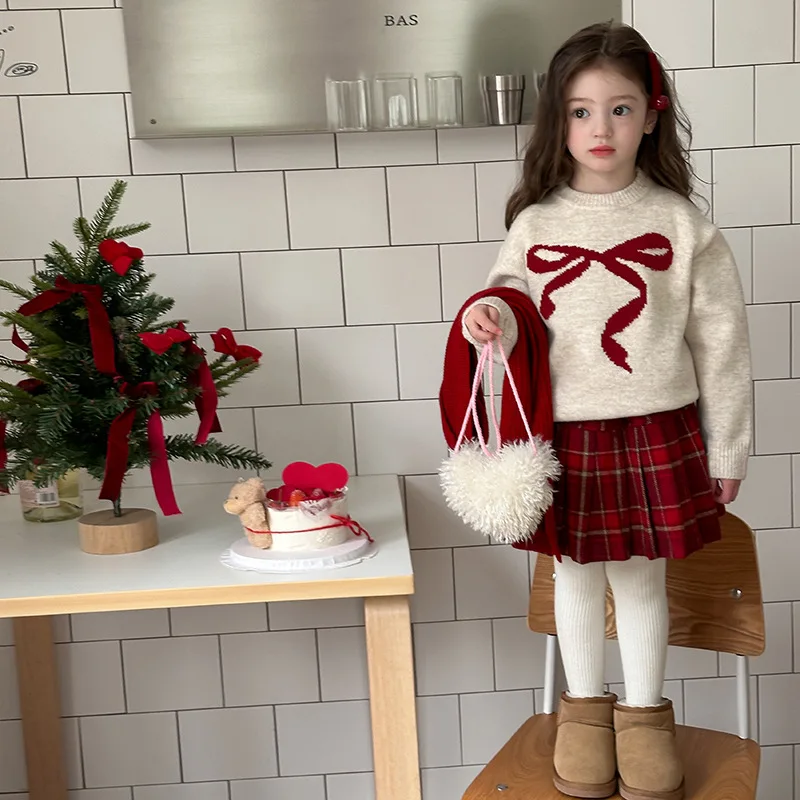 

Children's Clothing Korean Version 2025 Winter Girls' Foreign Style Sweet Bow Jacquard Thickened Knitted Sweater