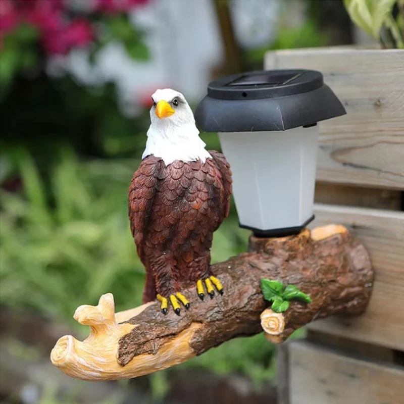 Solar Powered LED Lights Animal Realistic Eagle Garden Statue Waterproof Outdoor Lawn Lamp Garden Decoration Automatic Lighting