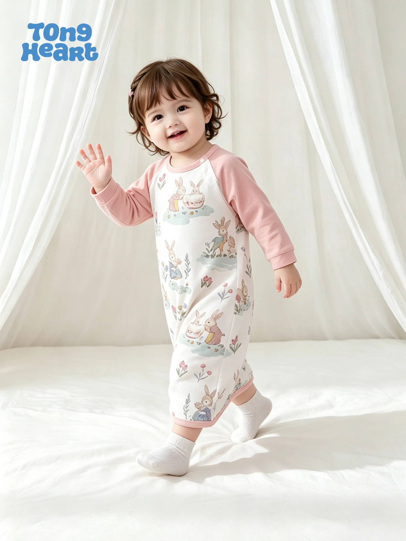 TongHeart baby winter-spring coat, a warm and cozy baby accessory suitable for both boys and girls, a must-have for daily wear