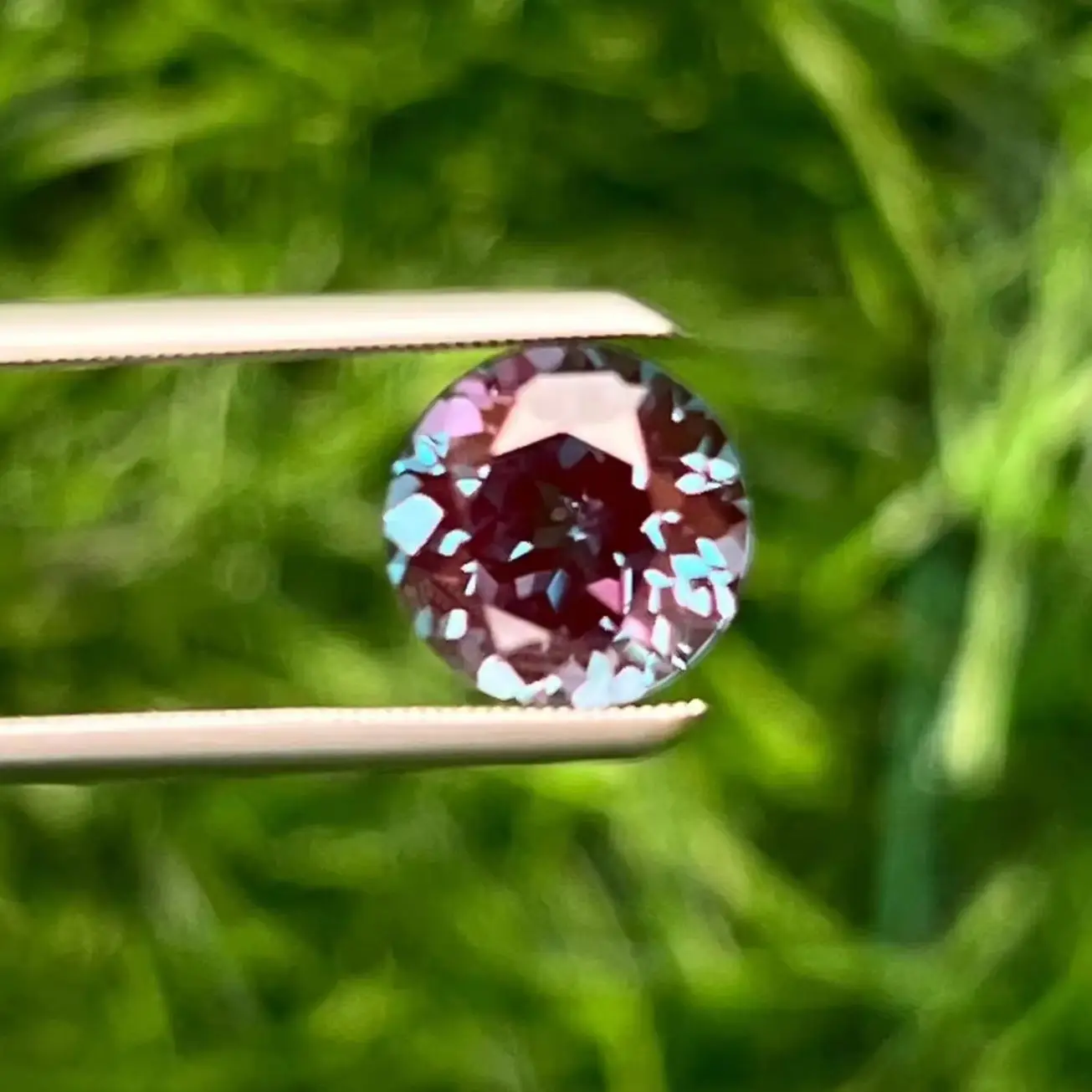 Lab-Created Alexandrite Color Change Blue Green Russian Loose Gemstones Round Shape Faceted Jewelry Ring & Pendant Size Stone