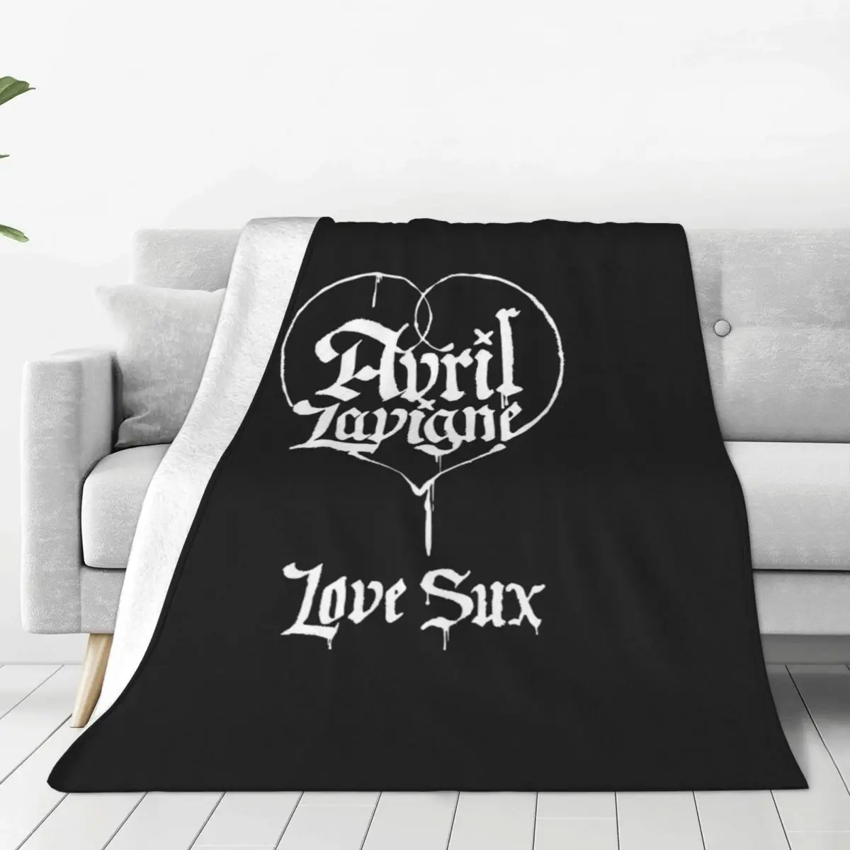 Avril Lavigne Merch Love Sux Essential Four Seasons Universal Blanket Movie Theater Can Be Covered Halloween Gifts