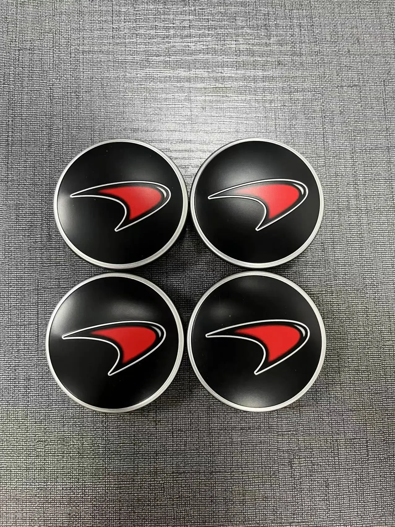 Applicable to Mclaren MP4-12C 625C 650S Carbon Red Wheel Center Cap - 11B0644CP 11B1650CP