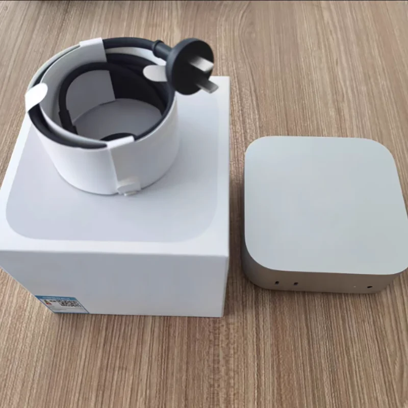 

2024 Mac Mini с чипом M4, 10-ядерный процессор, 10-ядерный графический процессор, 16 ГБ ОЗУ, 256 ГБ/512 ГБ/1 Т/2 ТБ SSD-накопитель Gigabit Ethernet.