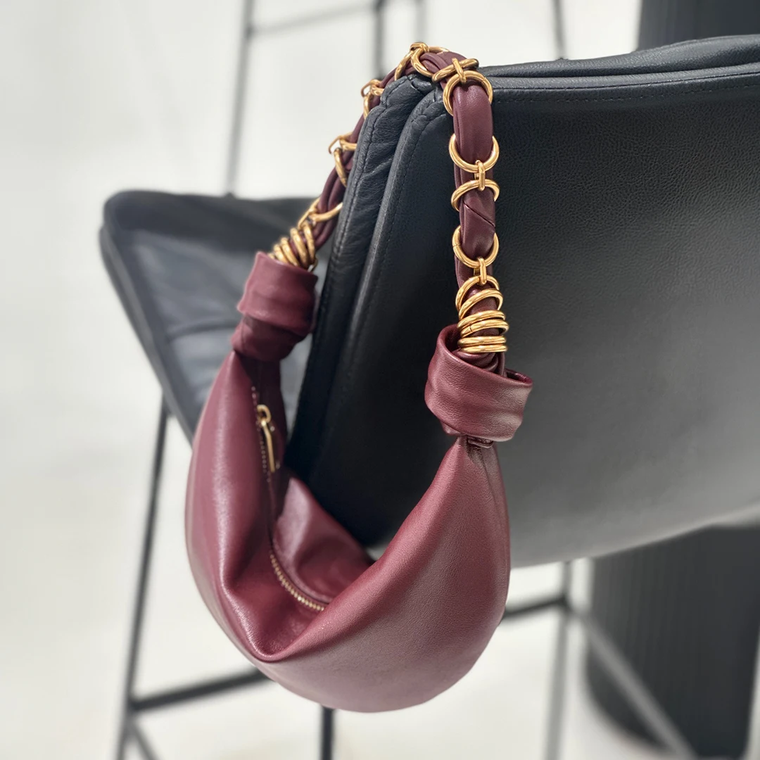 

Rowone Women's Bags Shoulder Bag 2026 Designer Chic Leather Dumpling Half Moon Women Clutch Purse Fashion Chain Casual Commuter