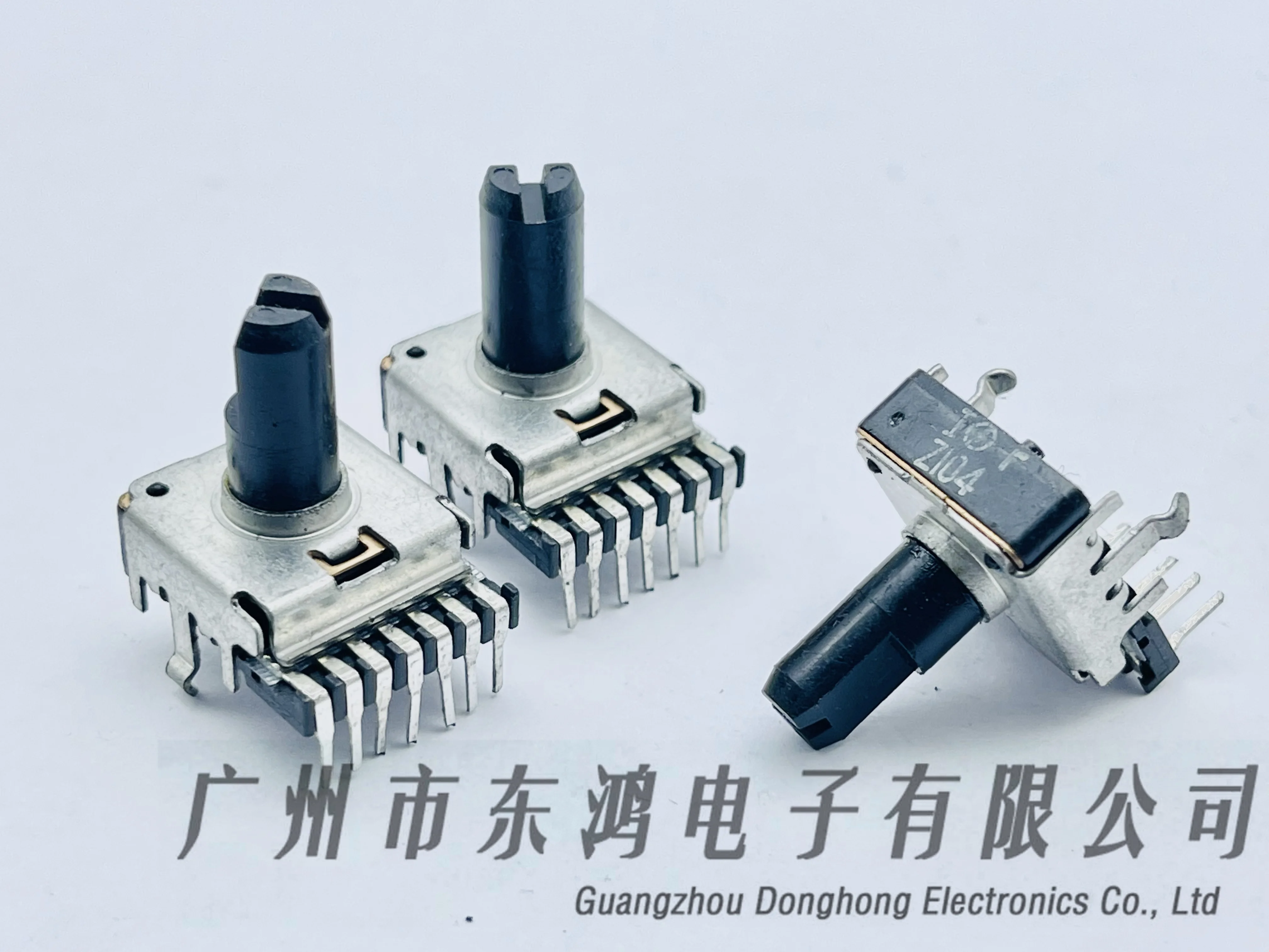 donghiong 1PCS NOBLE Japan RK14 Type Z100K with center Positioning mixer DJ Sound Volume control shaft length 13mm