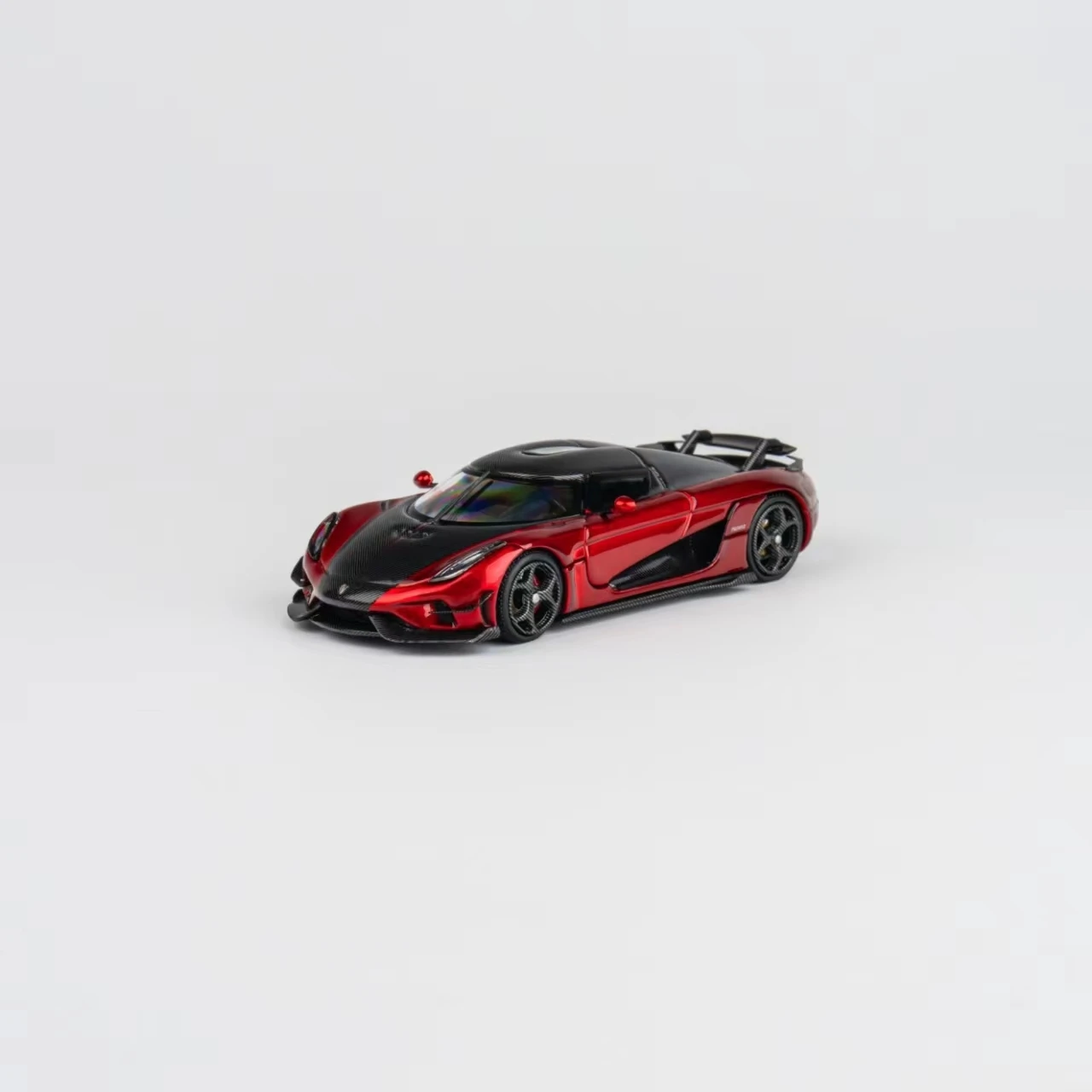 TPC In Stock 1:64 Regera Diecast Diorama collezione di modelli di auto giocattoli In miniatura