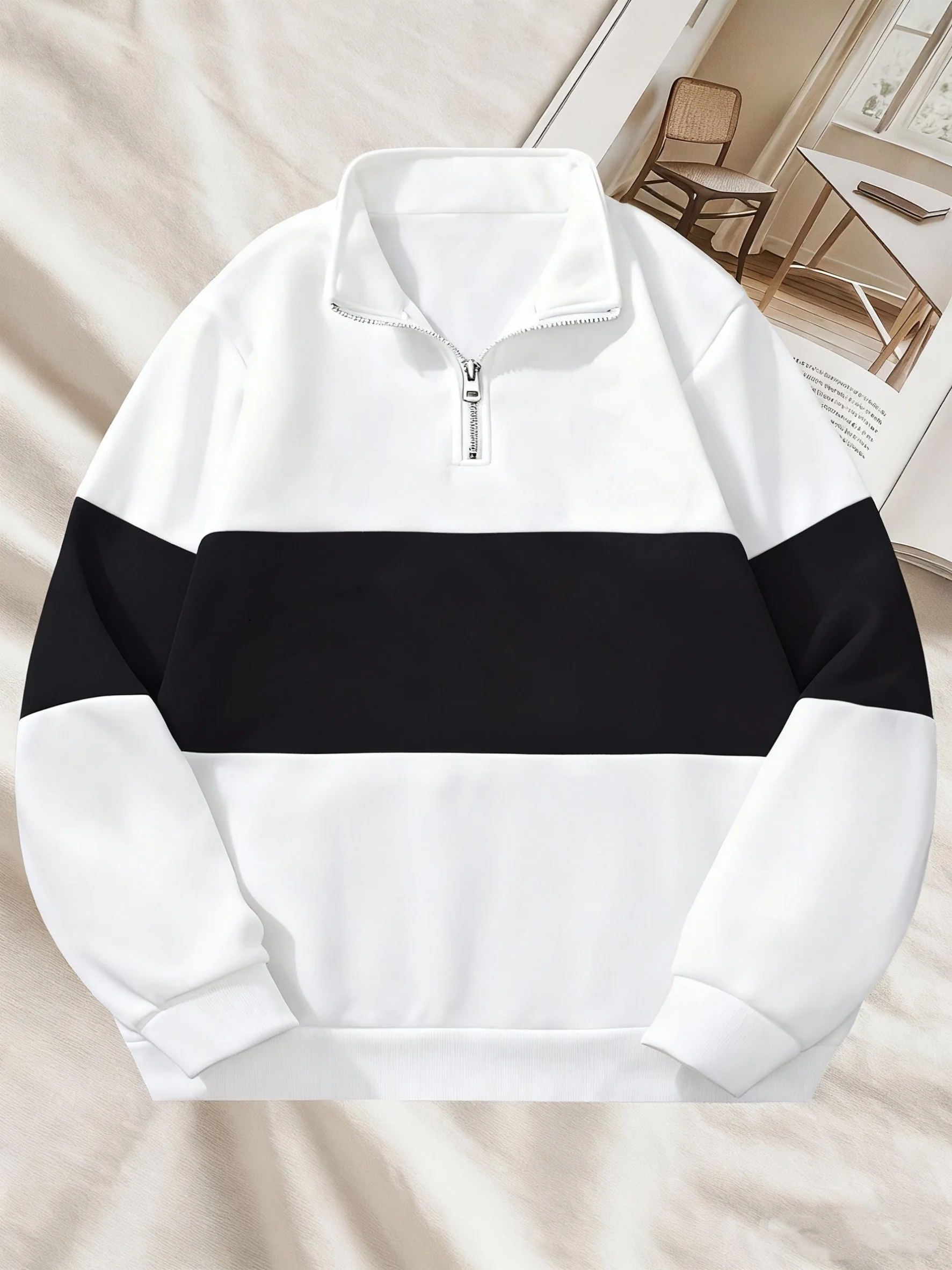 Black and white contrasting collared hoodie with half zipper, loose casual long sleeved top, men's clothing source view 3
