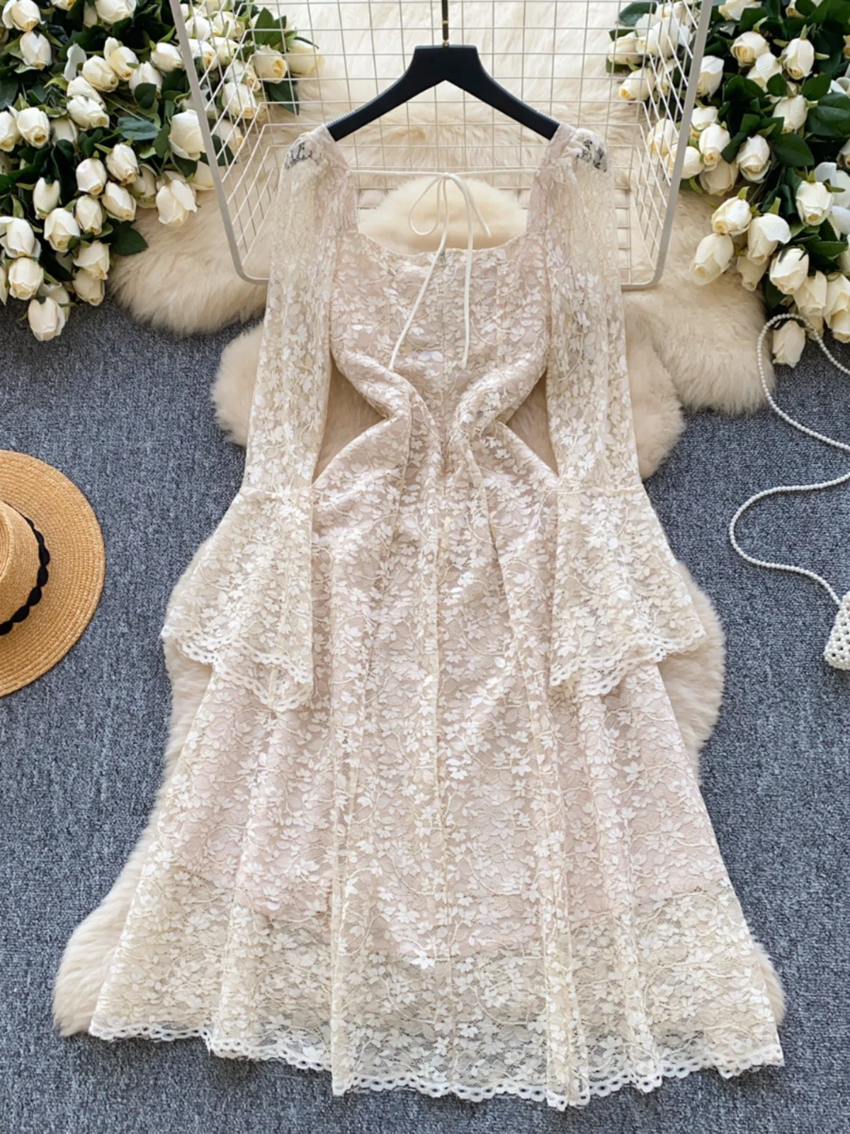 Ele Heavy Embellied Lace Dr Square Collar Bell Sve Waist Cinched Hollow Out Floral Stickerei mittellanges A-Linien-S...