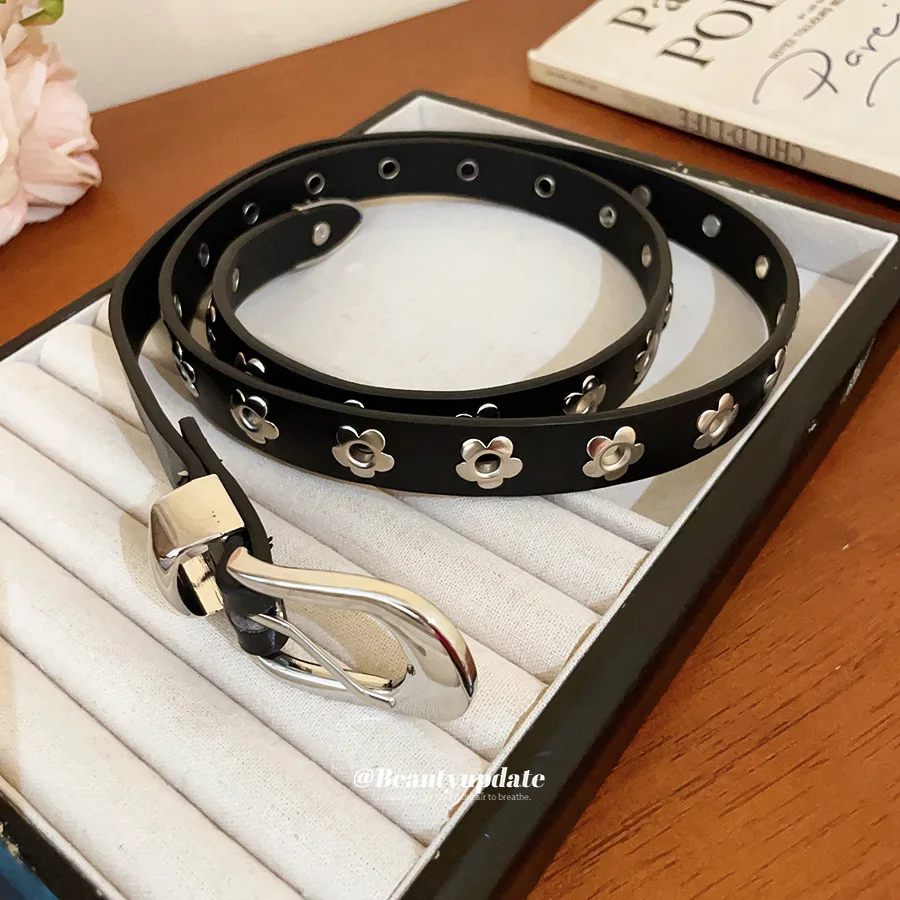 Hollow Flower Eyelet Waist Belt Vintage Horseshoe Buckle Denim Pants Accessory Casual Wide Waistband For Stylish Streetwear