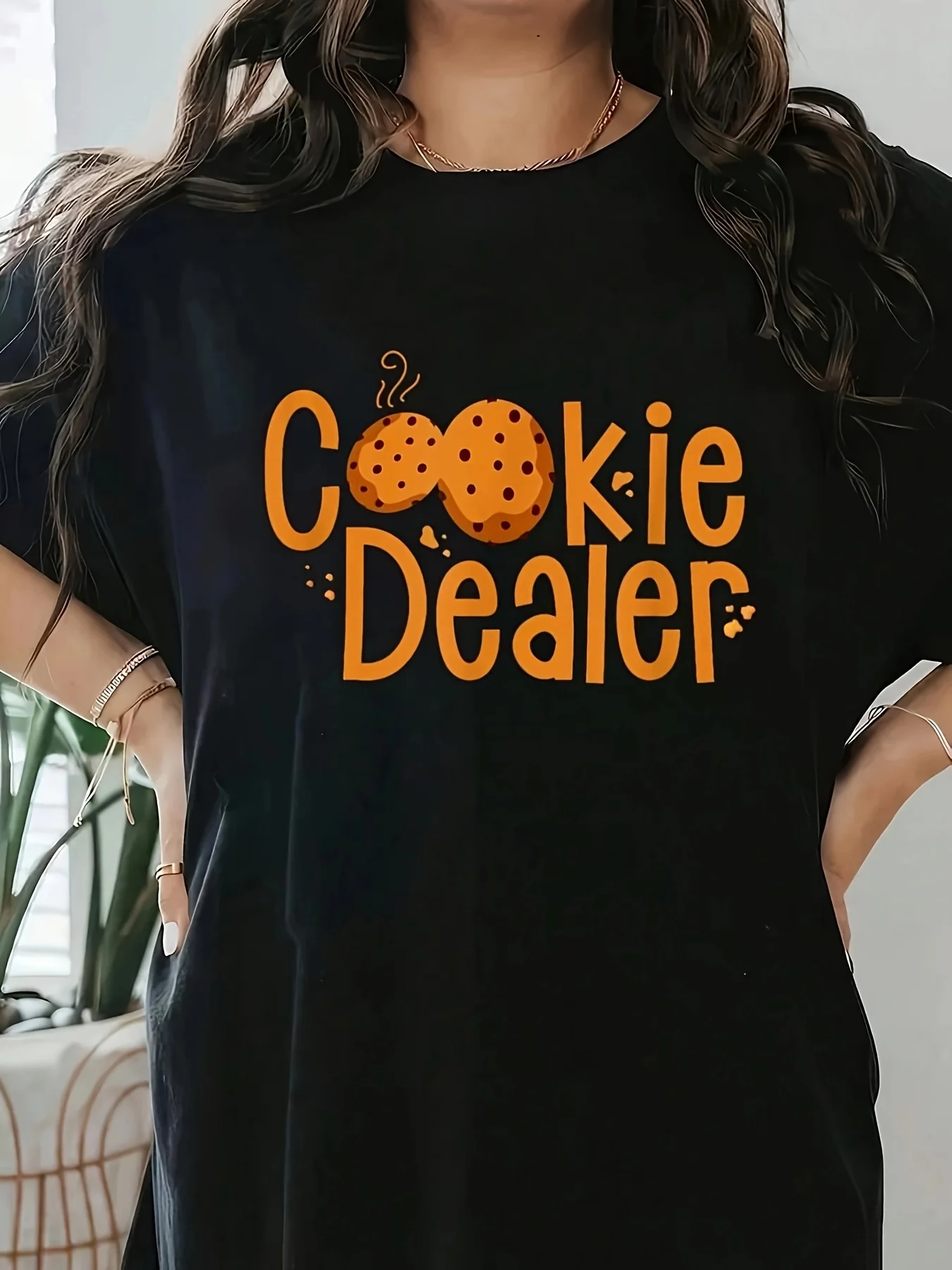 Damen-T-Shirt mit Keks-Motiv, schwarze Ärmel, Rundhalsausschnitt, lässig, mit verspieltem Keks-Motiv, perfekte Frühlings- und Sommer-Urlaubs-Idee, Freizeitkleidung