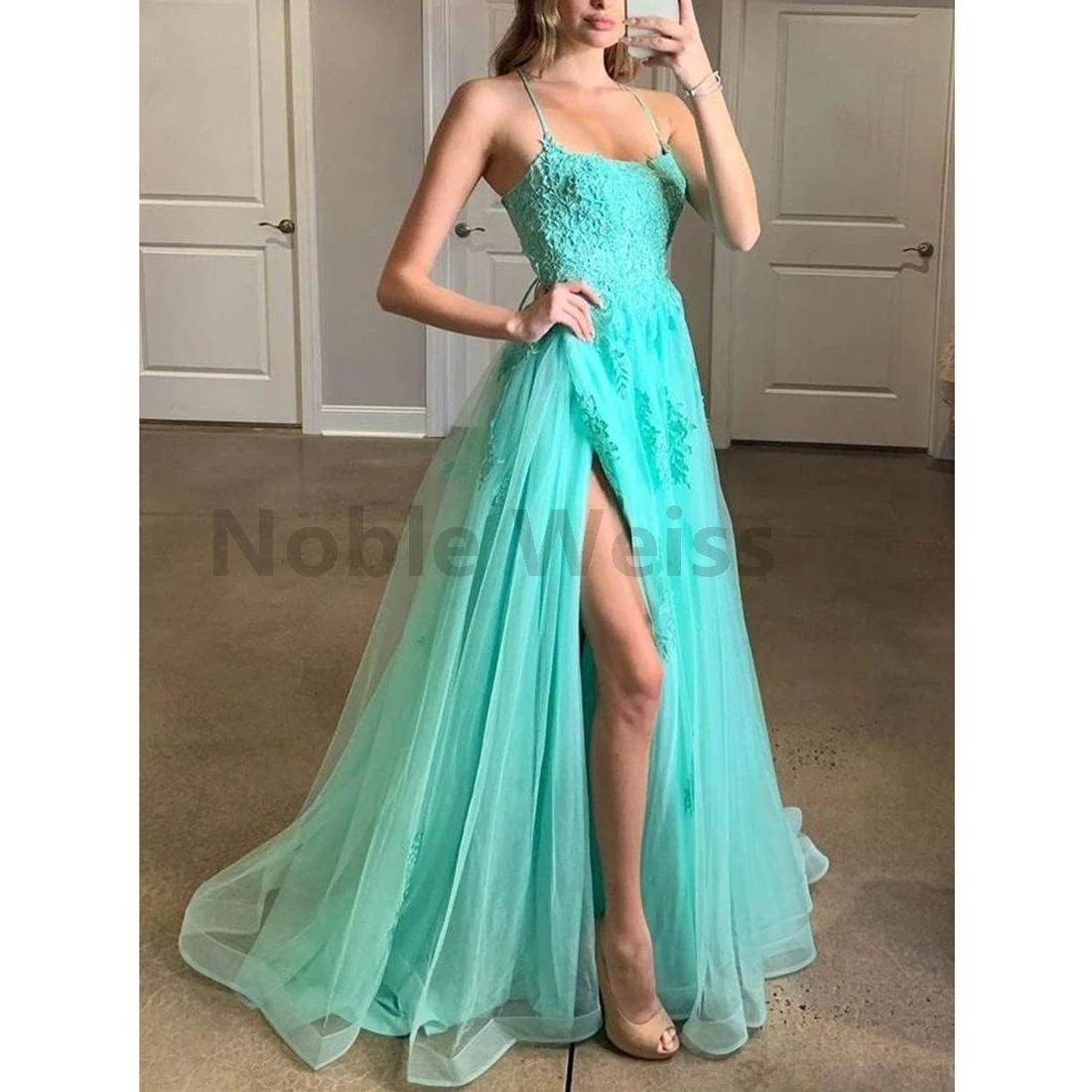 Vestidos de fiesta de encaje elegantes, tirantes finos largos, sin espalda, línea A, vestidos de noche con hendidura personalizados