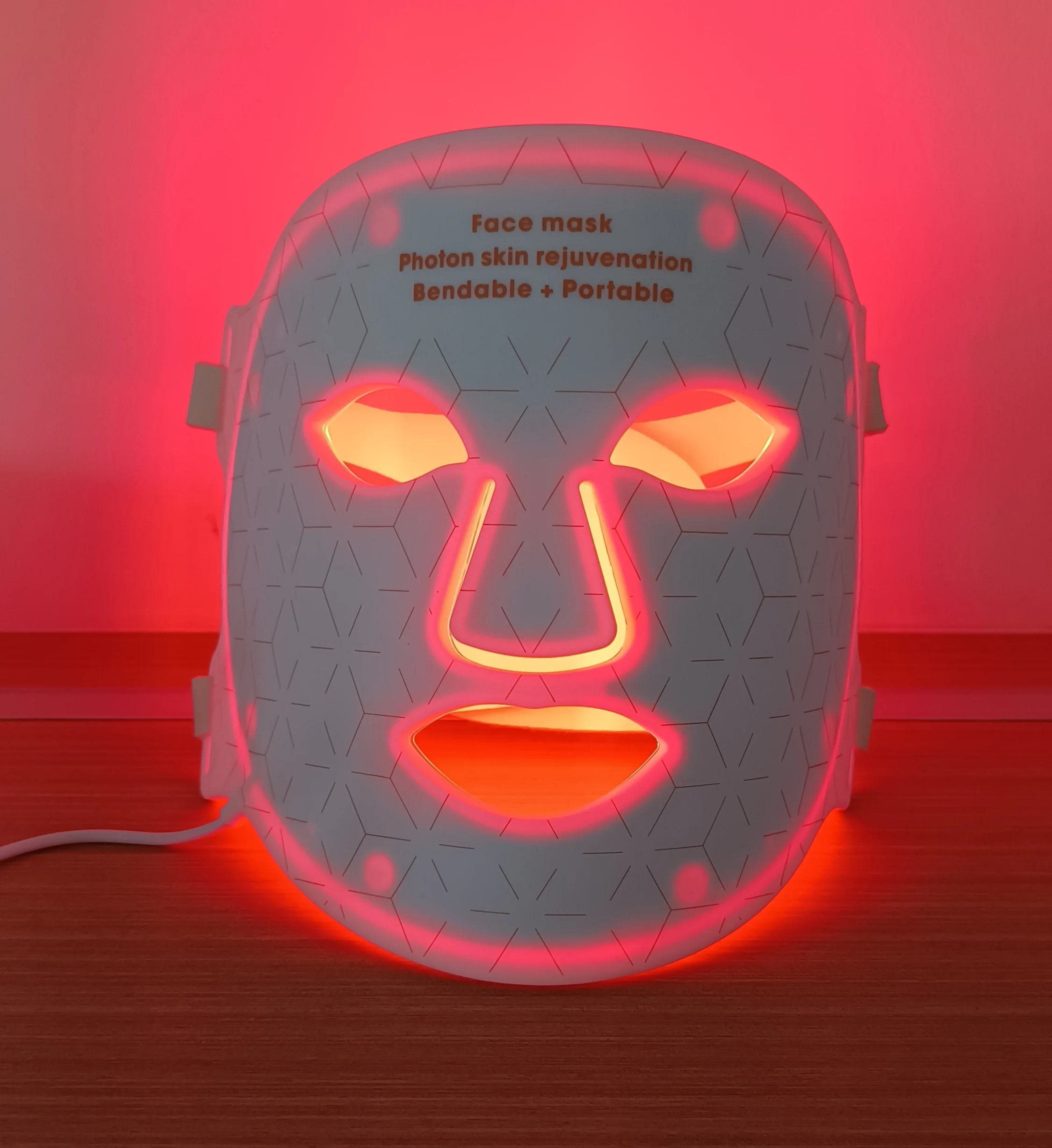 Ce zugelassene Maske für den Heimgebrauch führte Therapie für die Hautpflege