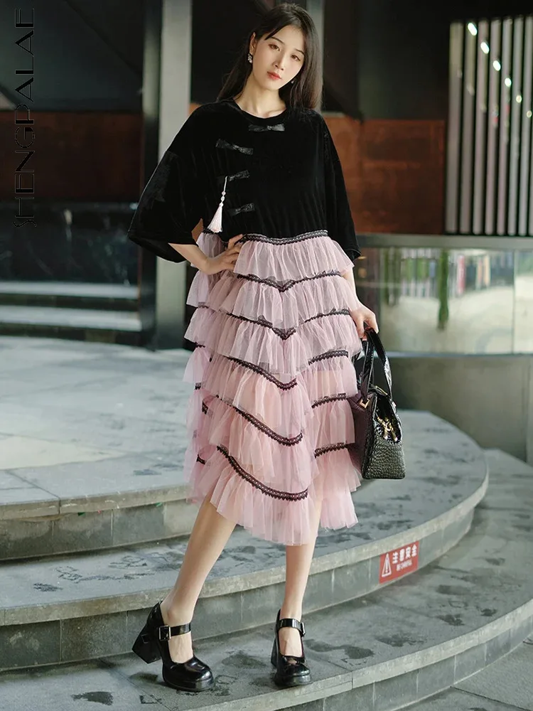 

SHENGPALAE Velvet Dress With Mesh Split Sleeve Puff Skirt Fairy Midlength Fashion Women's Dresses 2024 Spring New Clothes 5R9649