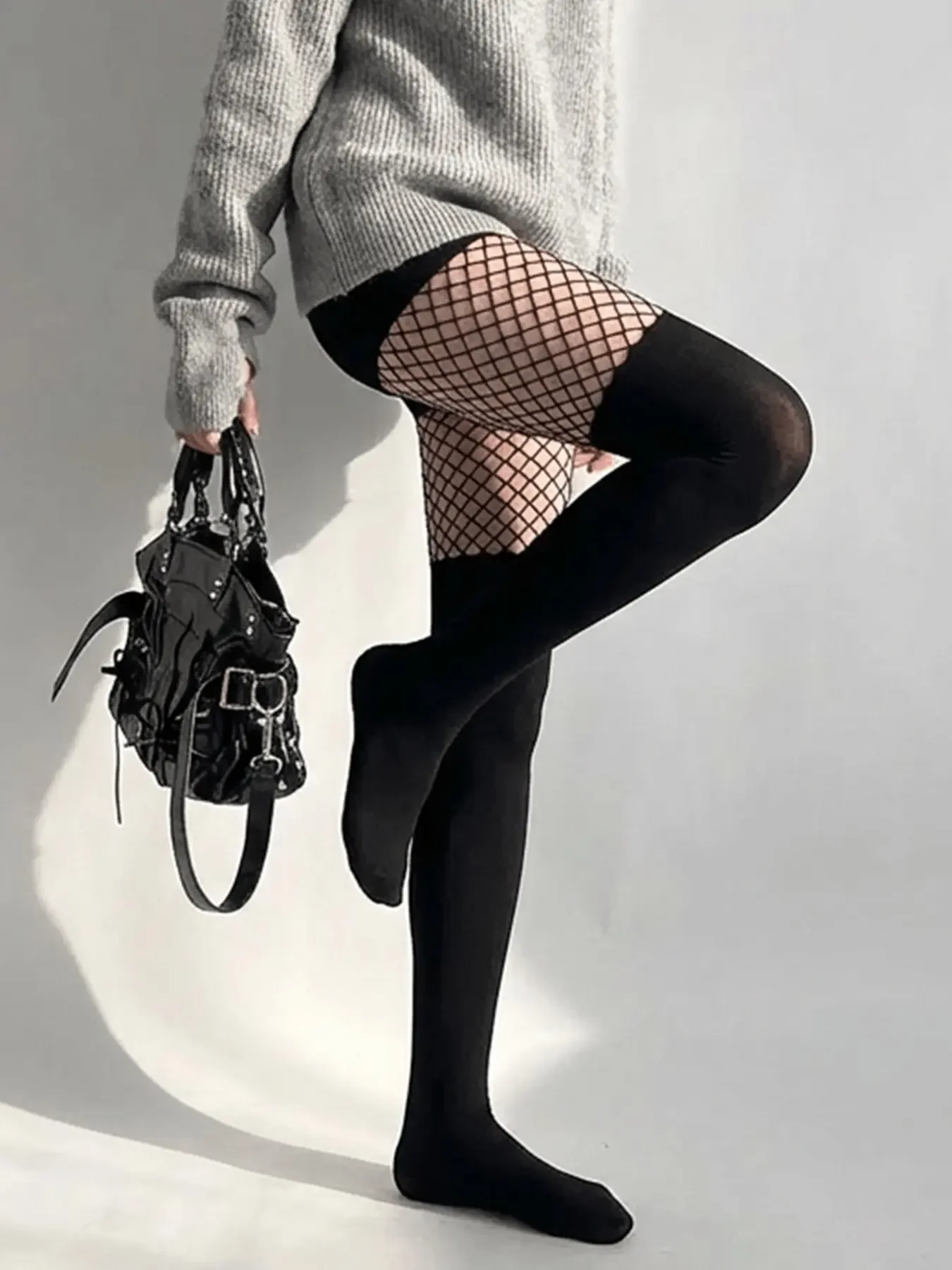 Women's Patchwork Mesh Pantyhose, Ultra-Thin Sheer Lightweight Leggings for Summer, Sexy Fishing Net Stockings, Nightclub Style, Fashionable Streetwear