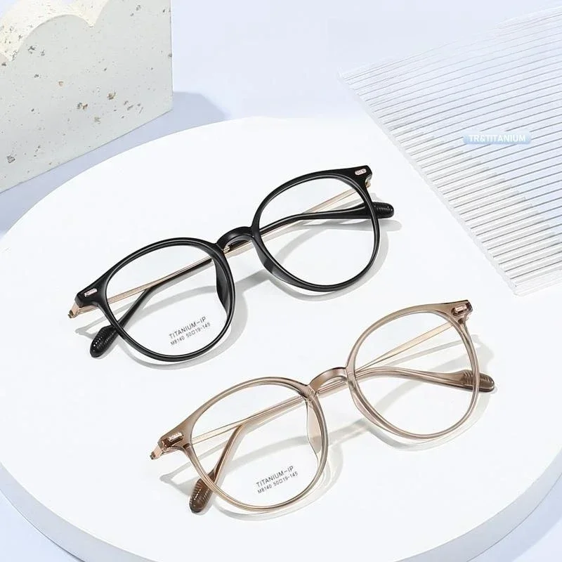 KIZN موضة خفيفة للغاية مرنة TR90 نظارات الرجال الرجعية مستديرة التيتانيوم النقي النظارات الطبية البصرية الإطار النساء #4