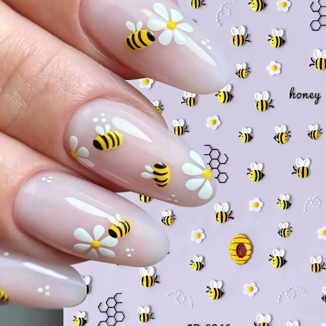 1Pc 5D Cute Bee Daisy Flower Nail Sticker Small Bees Daisy Floral Self Adhesive Sliders Kawaii Blossom Bee Insect DIY Sliders