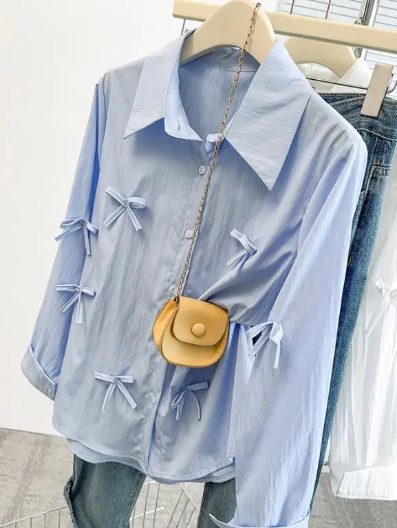 Herbstkragen-Schleifen-Aufkleber, personalisierbar, süßer Stil, langärmeliges Hemd für Frauen, elegantes und modisches, lässiges Langarm-Shirt