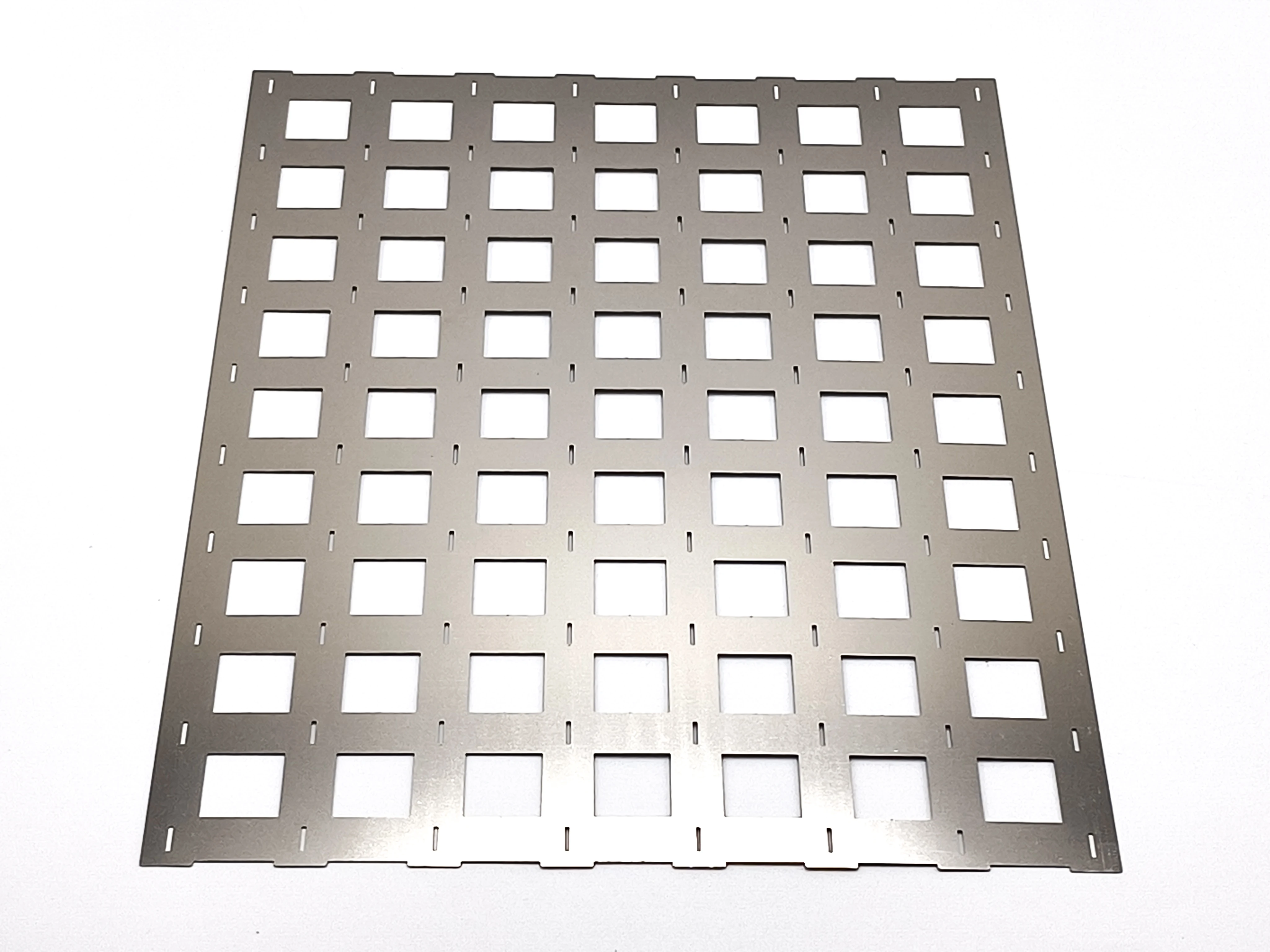 

JCX 1PC 0.2mm Thickness Overall Pure Nickel Plate For 8X10 Cell Center Distance 22.5mm 21700 Battery Bracket Holder